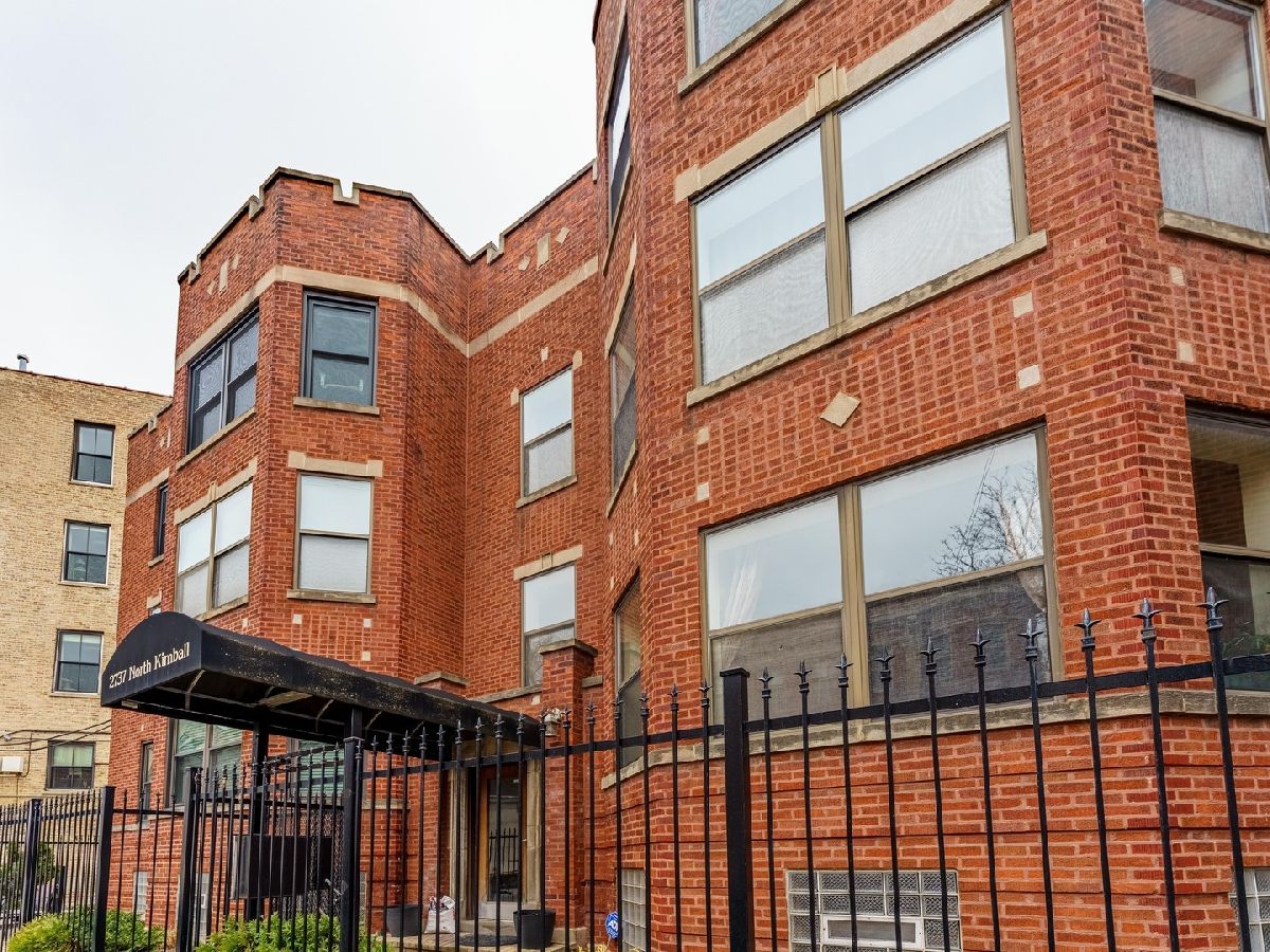  Rented Chicago Illinois, 2737 Kimball