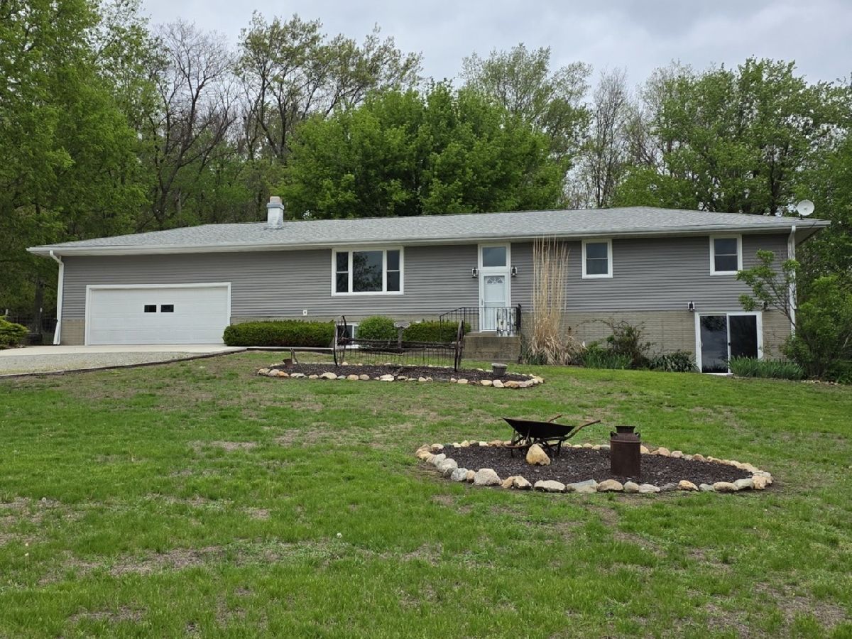  For Sale Prophetstown Illinois, 15510 Lomax Road
