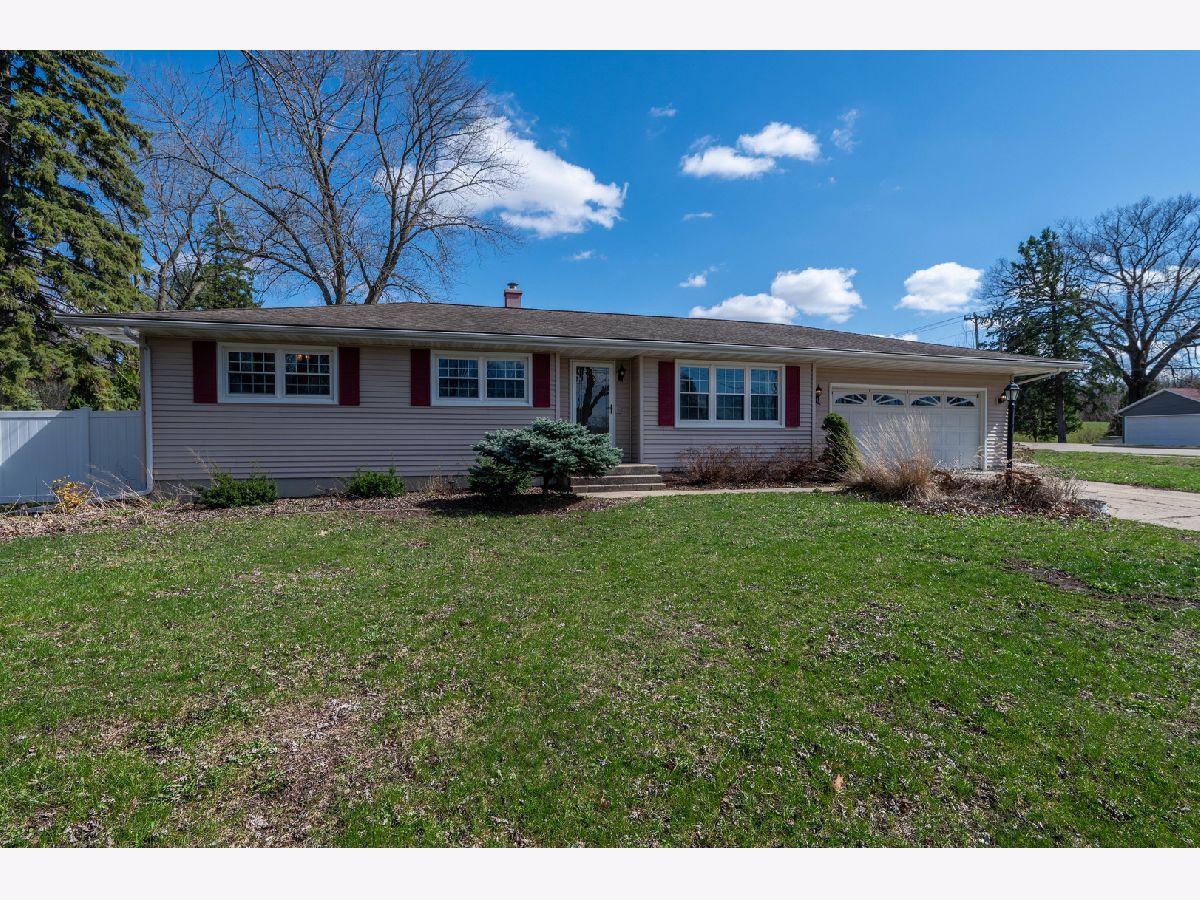  For Sale Dixon Illinois, 1018 Tee Street