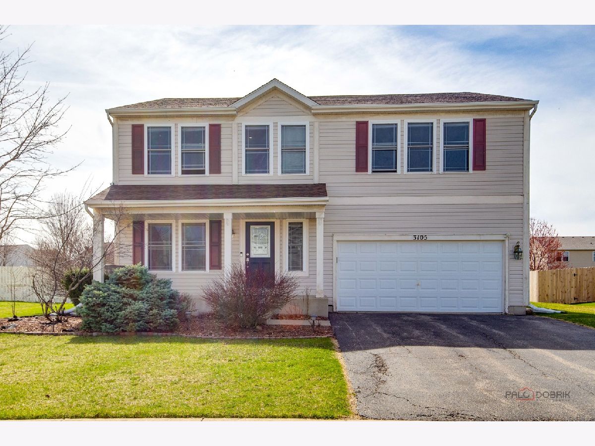 Homes For Sale Woods Creek Wonder Lake Illinois, 3105 Fen Trail