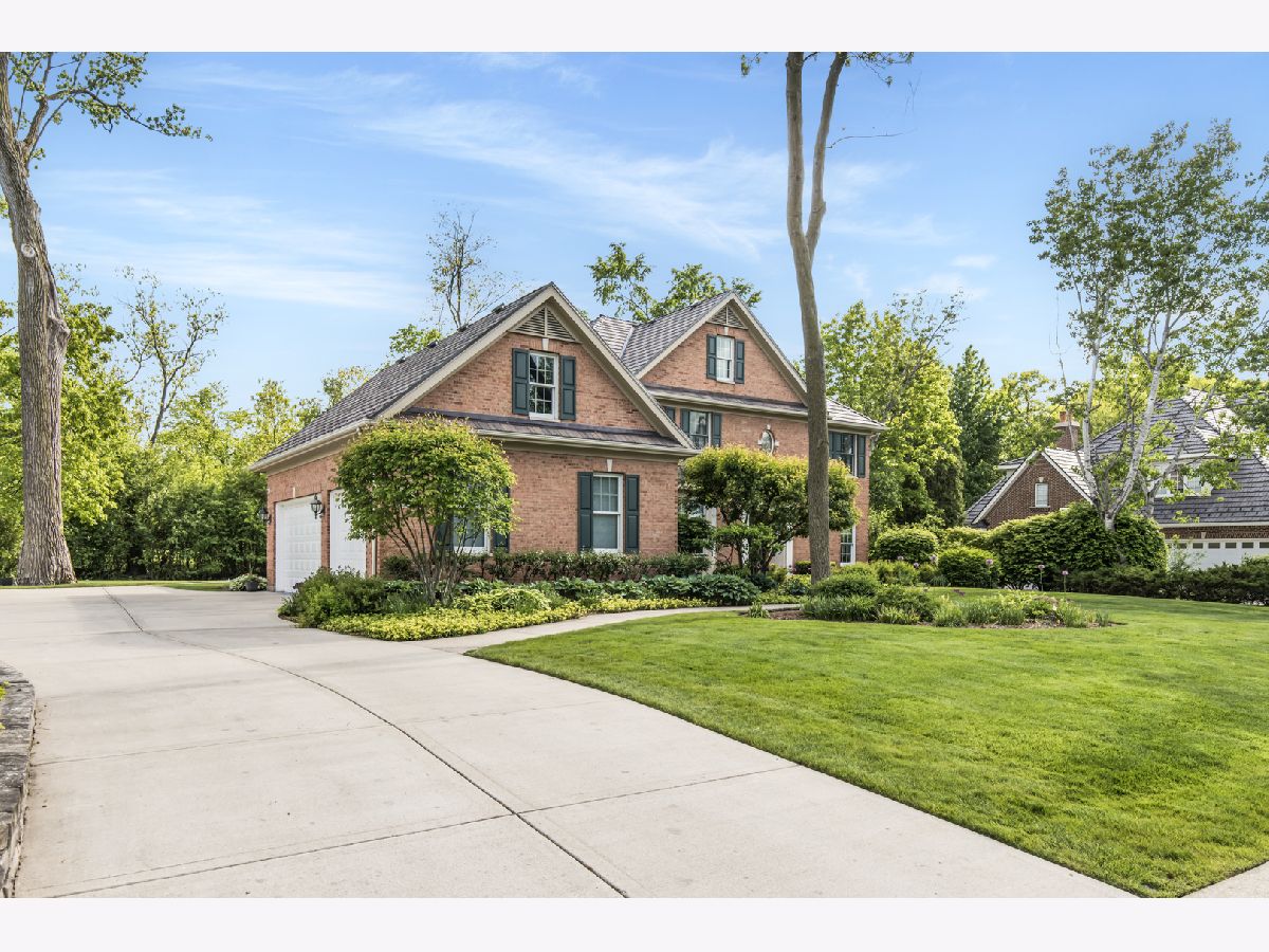  For Sale Libertyville Illinois, 1211 Ashbury Lane