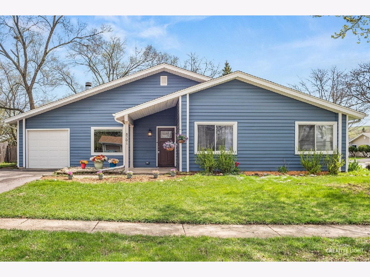  For Sale Hanover Park Illinois, 5201 Lemon Lane