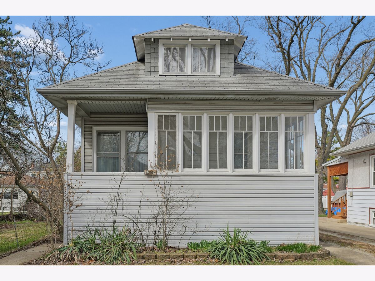  For Sale Brookfield Illinois, 3810 Maple Avenue