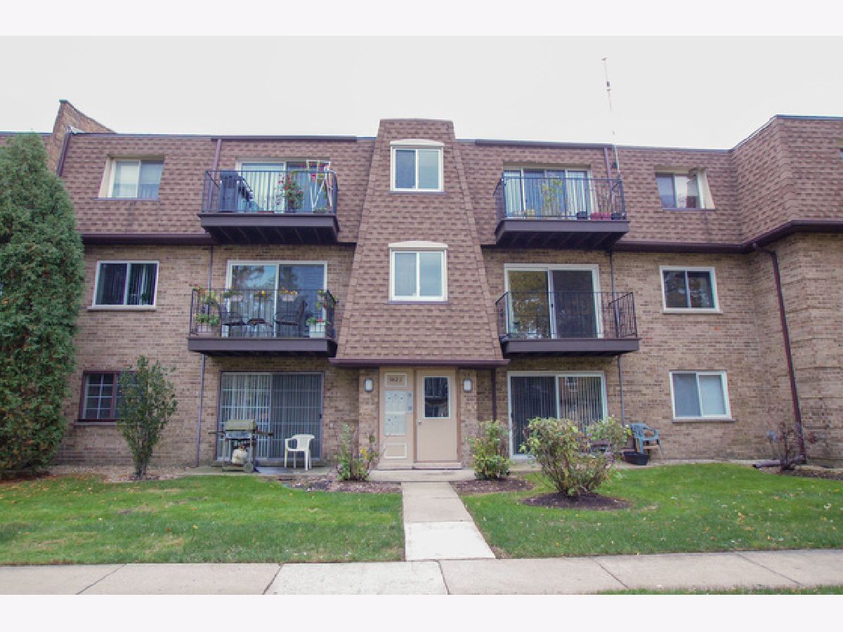 Condominiums For Rent Bay Colony Des Plaines Illinois, 9422 Bay Colony