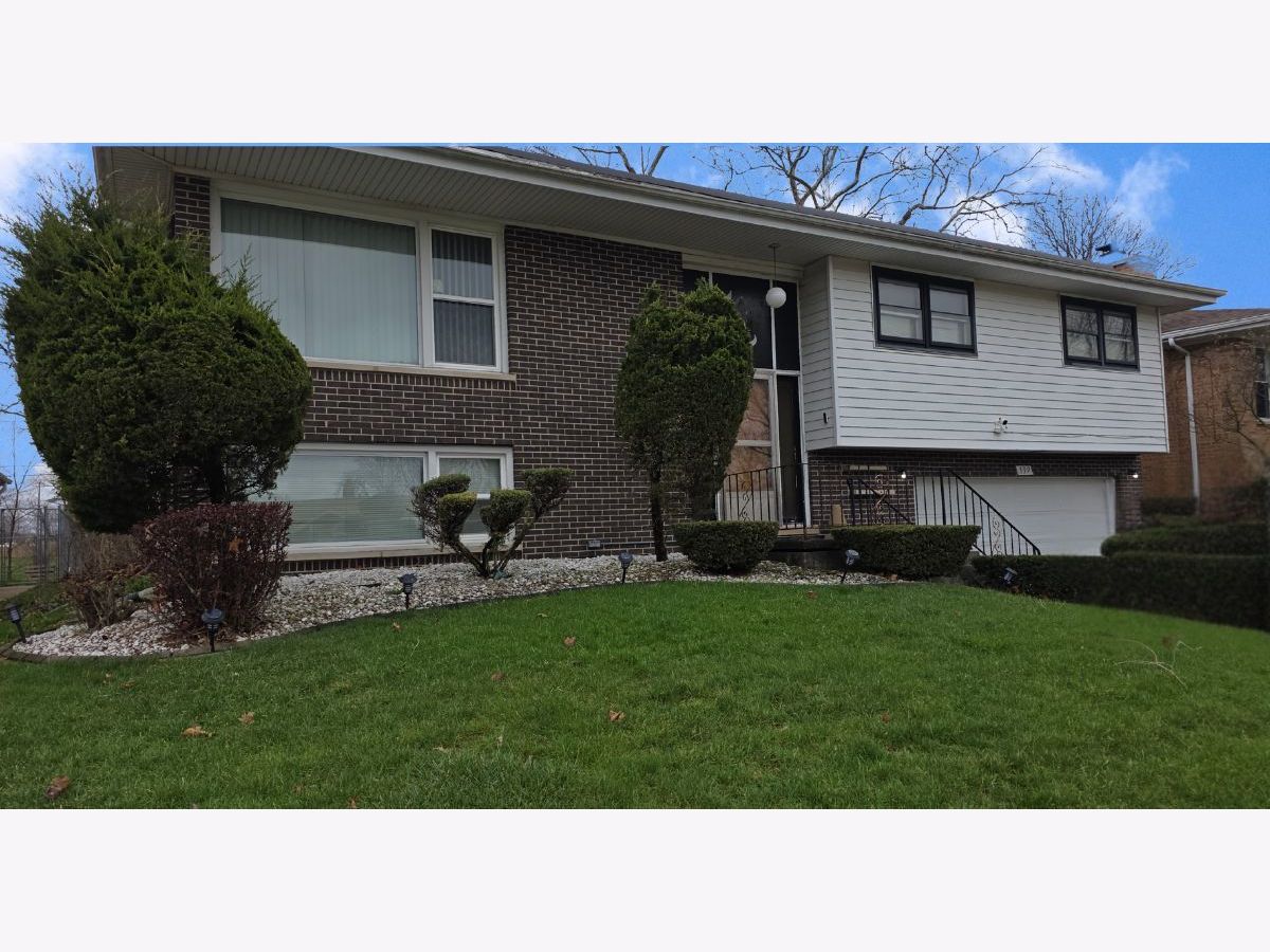  For Sale South Holland Illinois, 539 169th Street