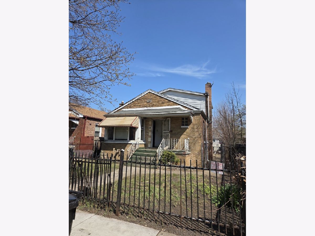  For Sale Chicago Illinois, 10511 Yates Avenue