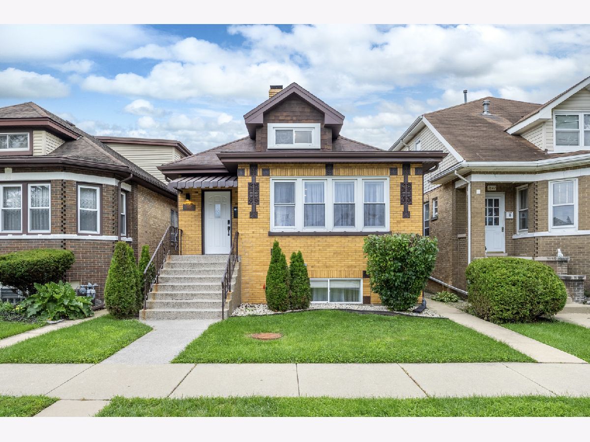  For Sale Elmwood Park Illinois, 7845 Cressett Drive