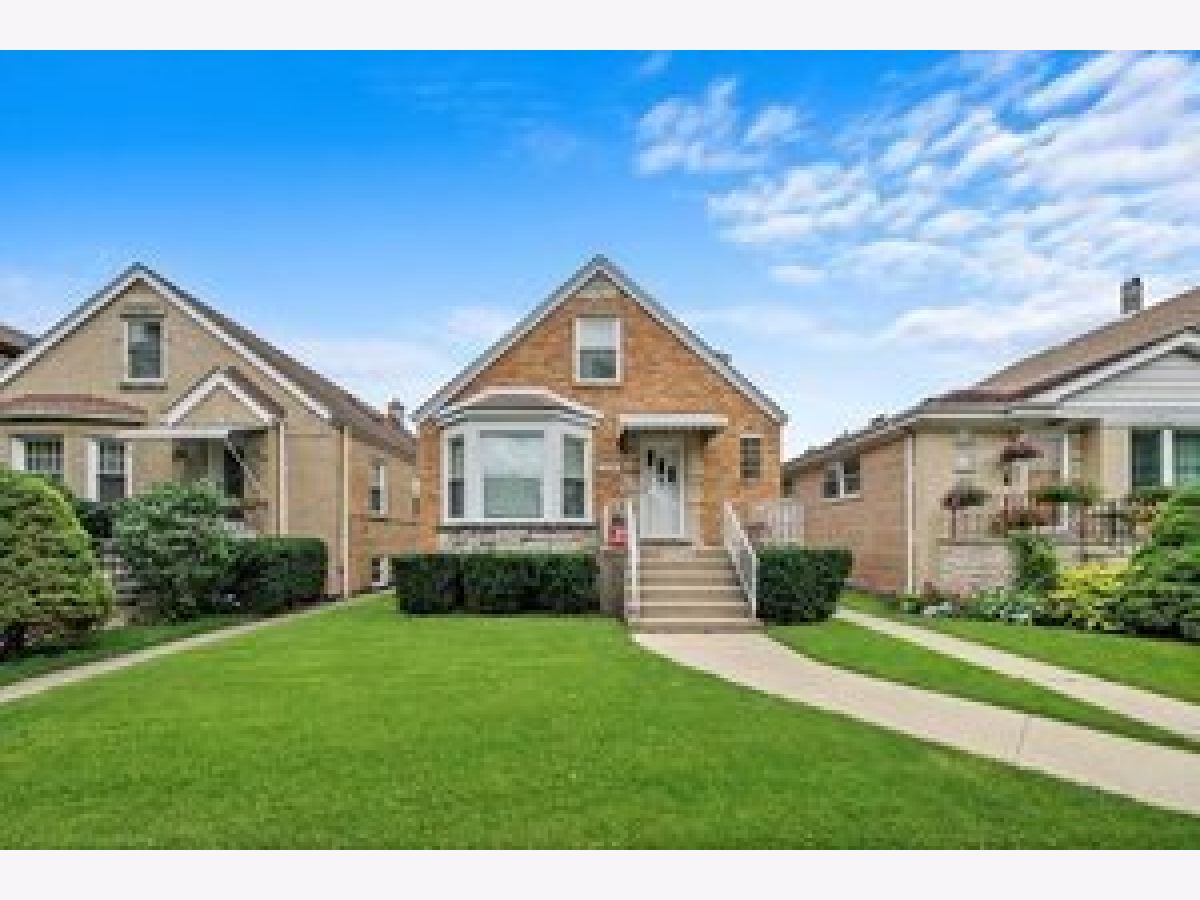  Rented Chicago Illinois, 5030 Moody