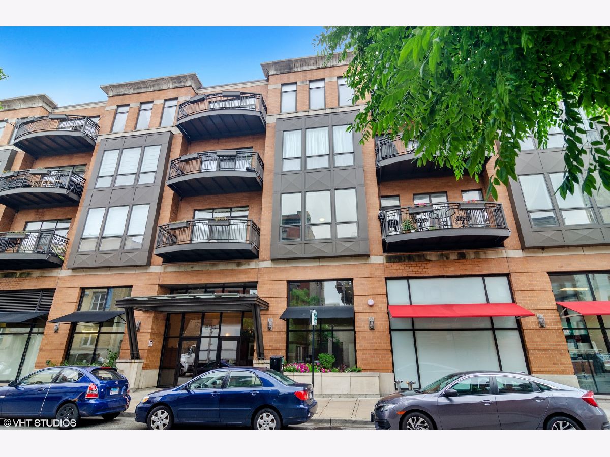  Rented Chicago Illinois, 600 Drummond