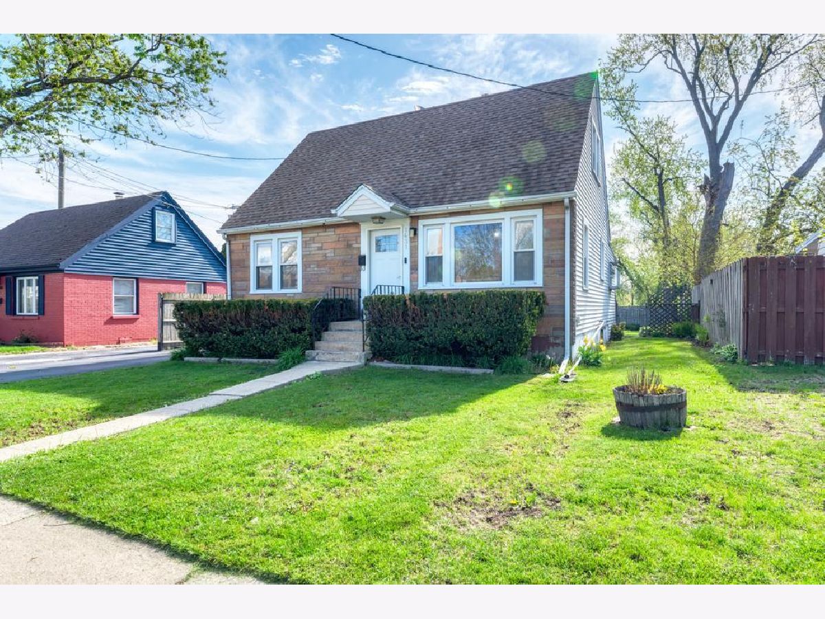  For Sale Berkeley Illinois, 1431 Hillside Avenue