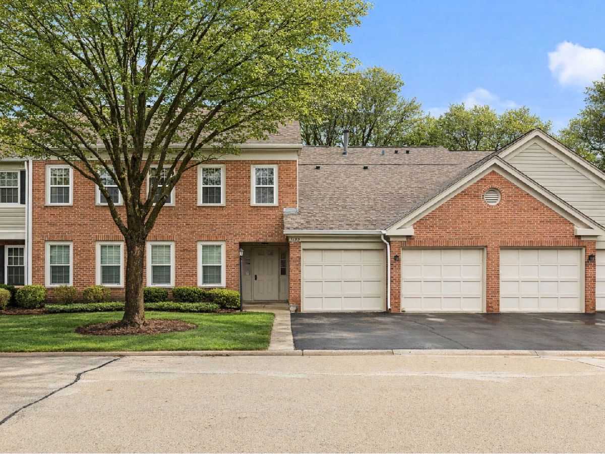  For Sale Wheeling Illinois, 1602 Hadley Court