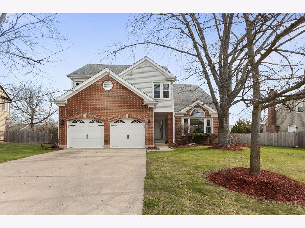  For Sale Buffalo Grove Illinois, 2212 Magnolia Court