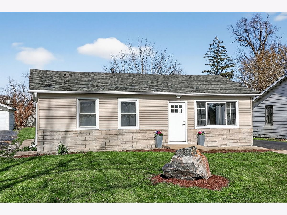  For Sale Willow Springs Illinois, 204 Mound Street
