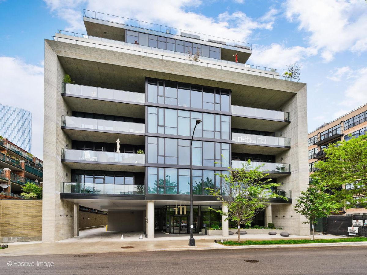  Rented Chicago Illinois, 111 Peoria