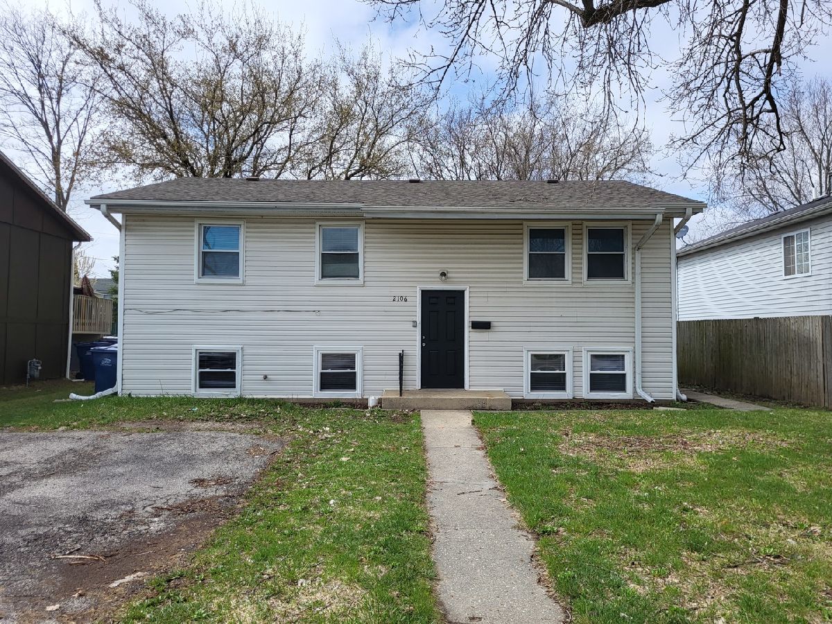  For Sale North Chicago Illinois, 2106 Lewis Avenue