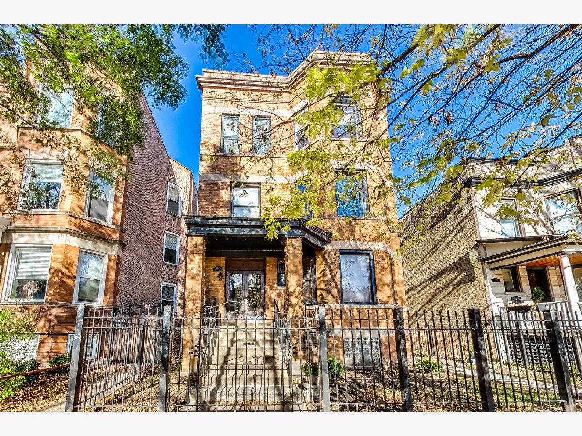  For Rent Chicago Illinois, 1646 Byron
