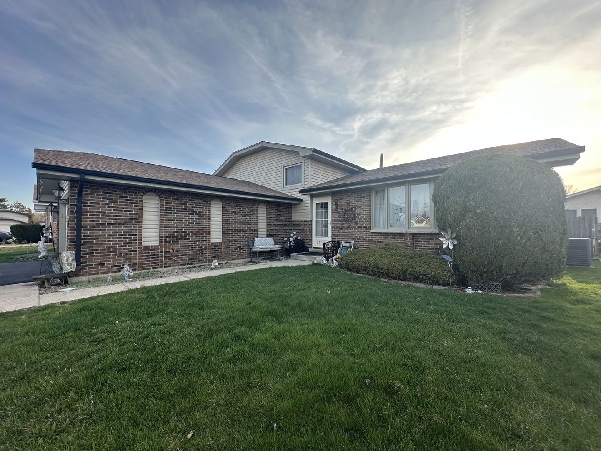 Homes For Sale Pebble Creek Homer Glen Illinois, 13738 Ironwood Circle