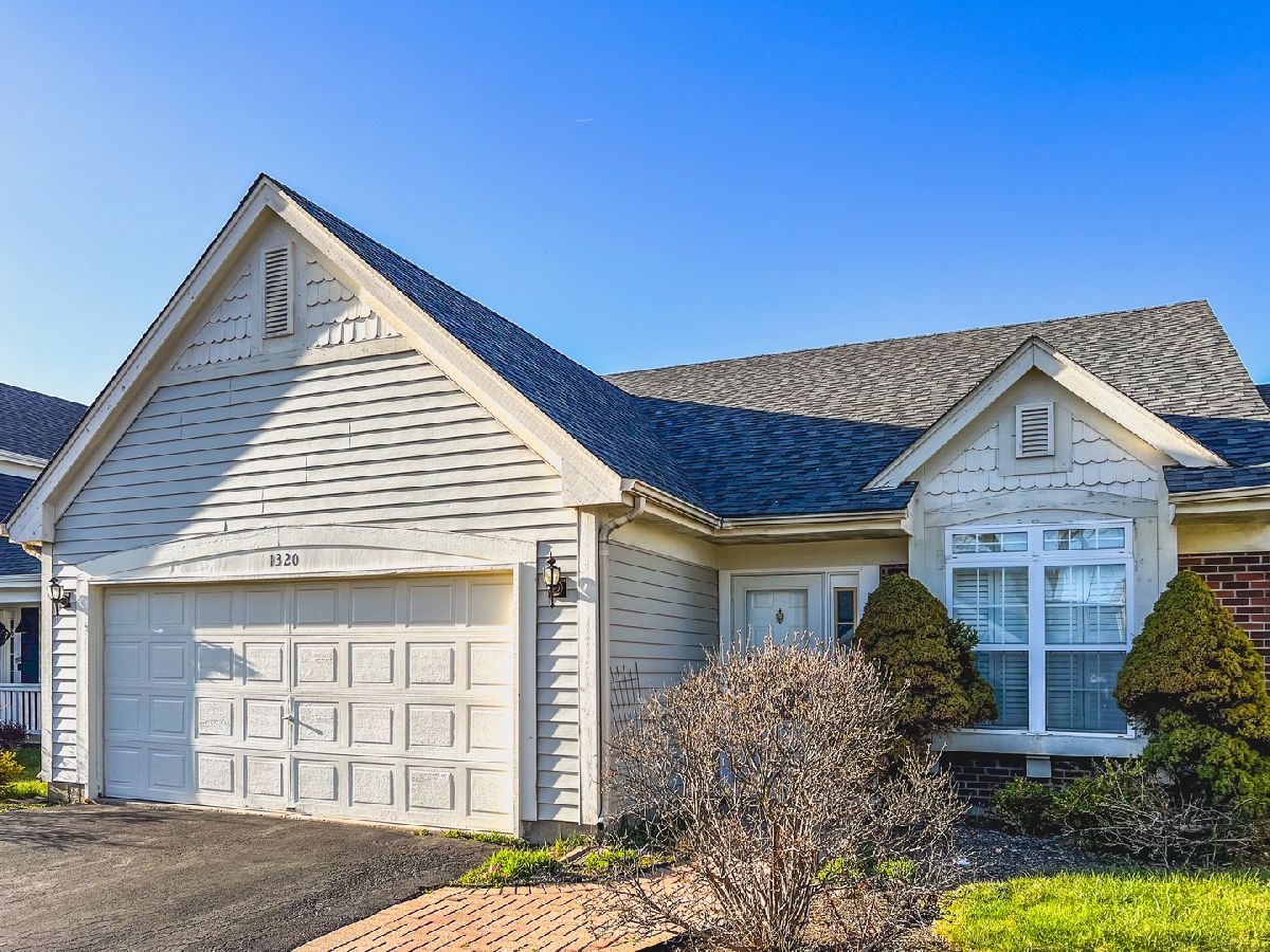  For Rent Mundelein Illinois, 1320 Darnell