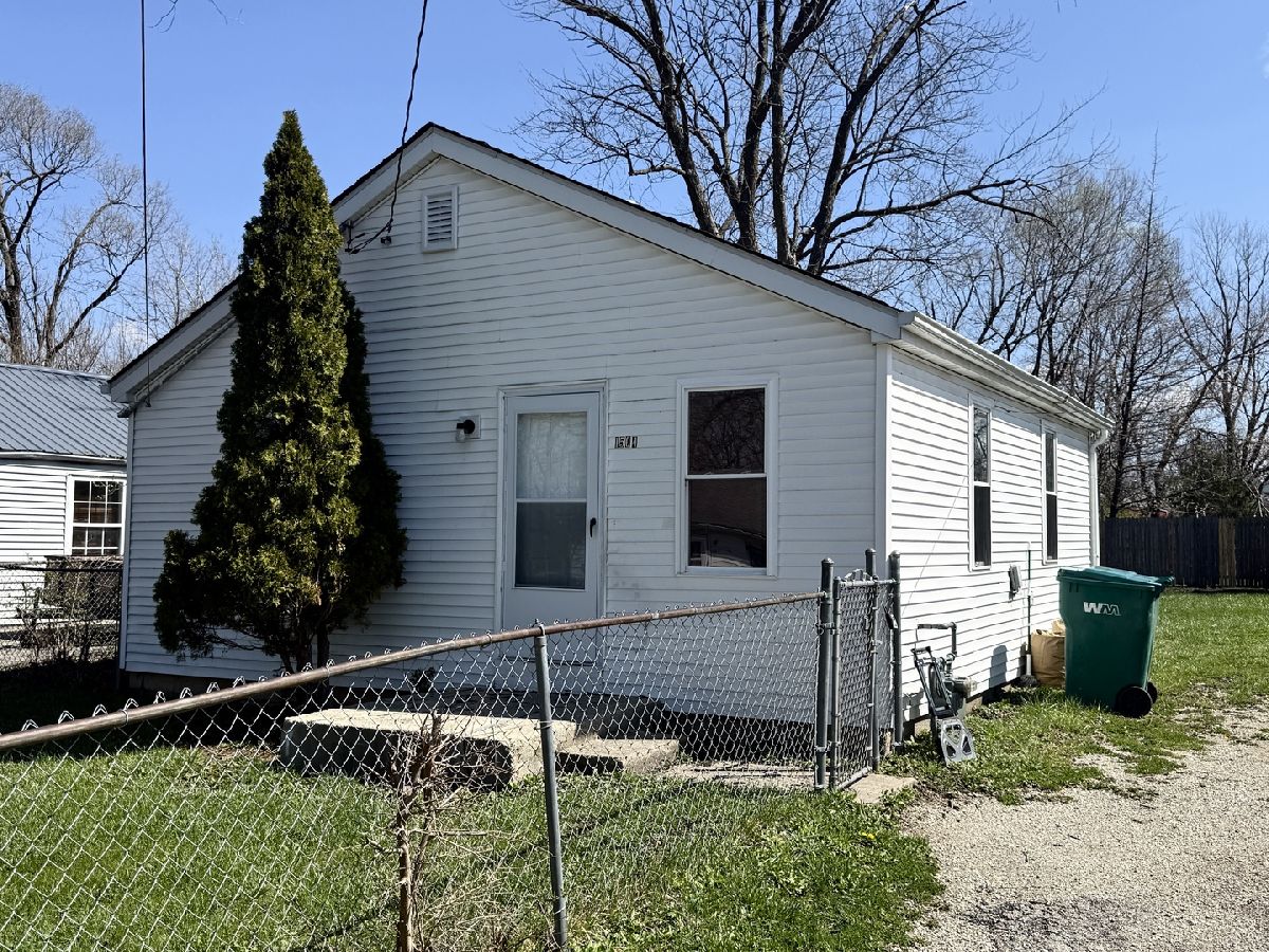  For Rent Joliet Illinois, 1504 Ottawa