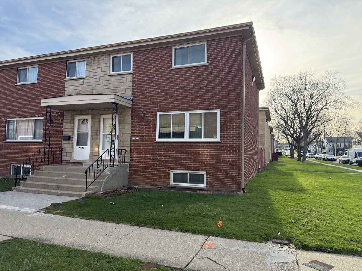  For Rent Glendale Heights Illinois, 517 James