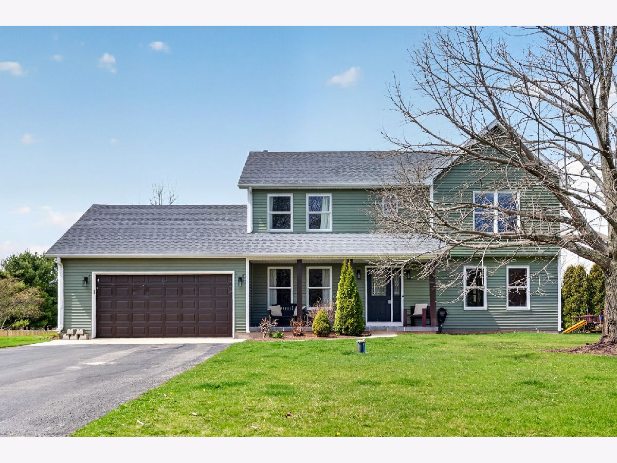  For Sale Spring Grove Illinois, 10321 Steeplechase Lane