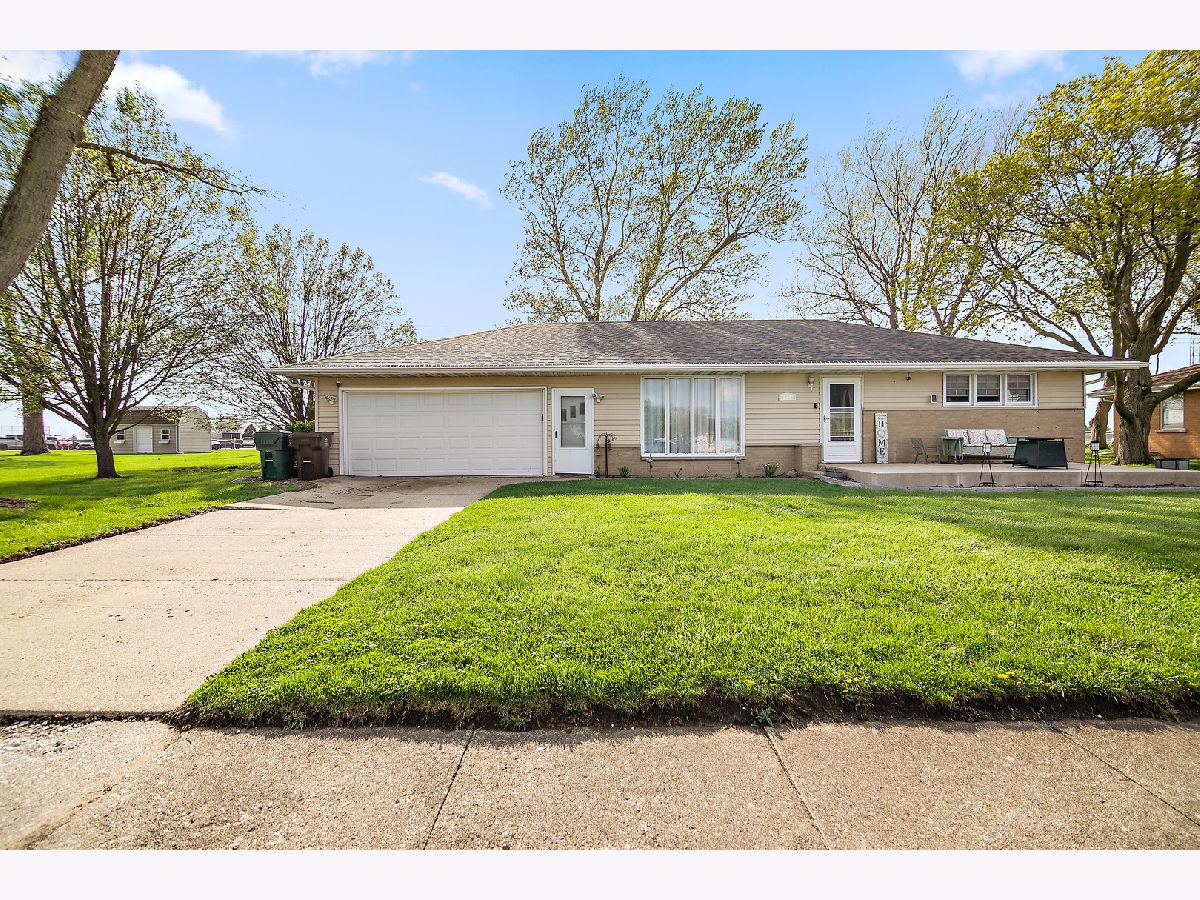  For Sale Herscher Illinois, 325 Elm Street