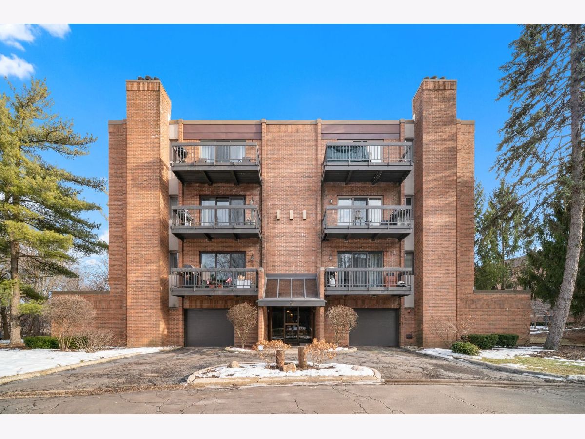  For Sale Lincolnshire Illinois, 10 Trafalgar Square