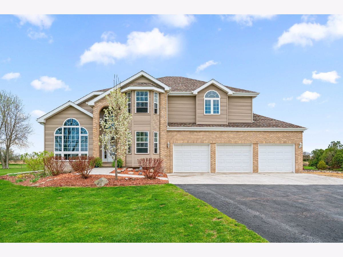  For Sale Leland Illinois, 1758 44th Road