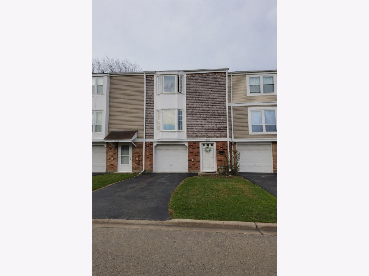  For Sale Hoffman Estates Illinois, 1960 Holbrook Lane