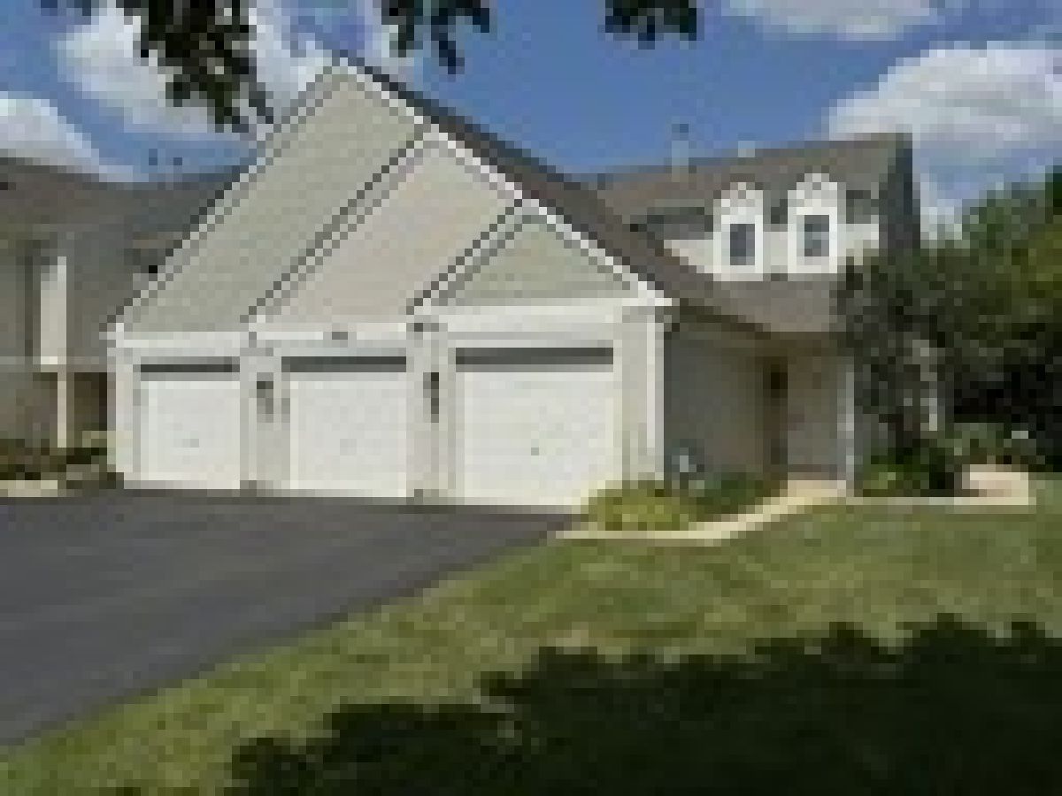 Townhomes & Condos Rented Windridge Naperville Illinois