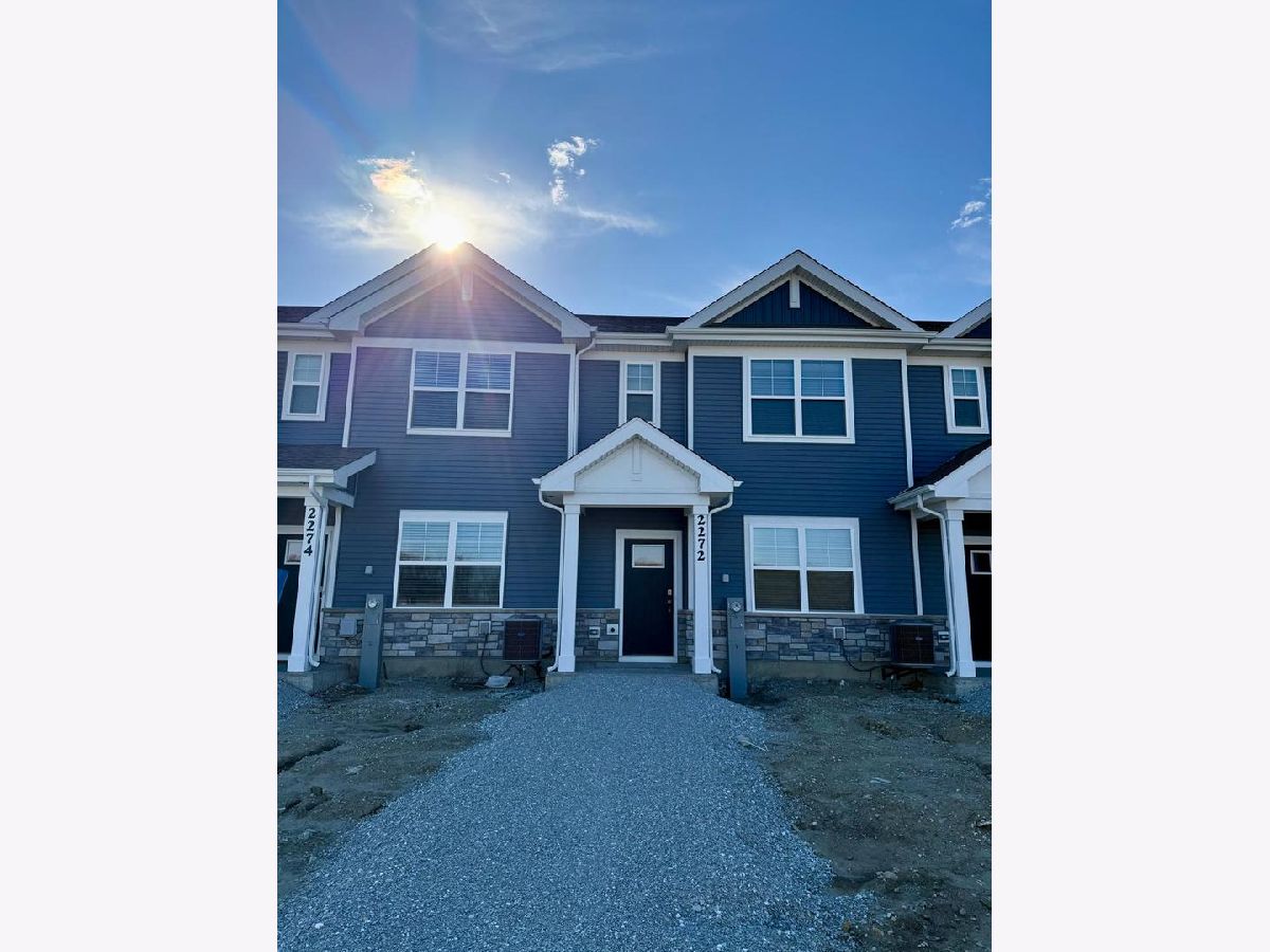 Condos & Townhomes & Homes For Rent Sonoma Trails Oswego Illinois, 2272 Barbera