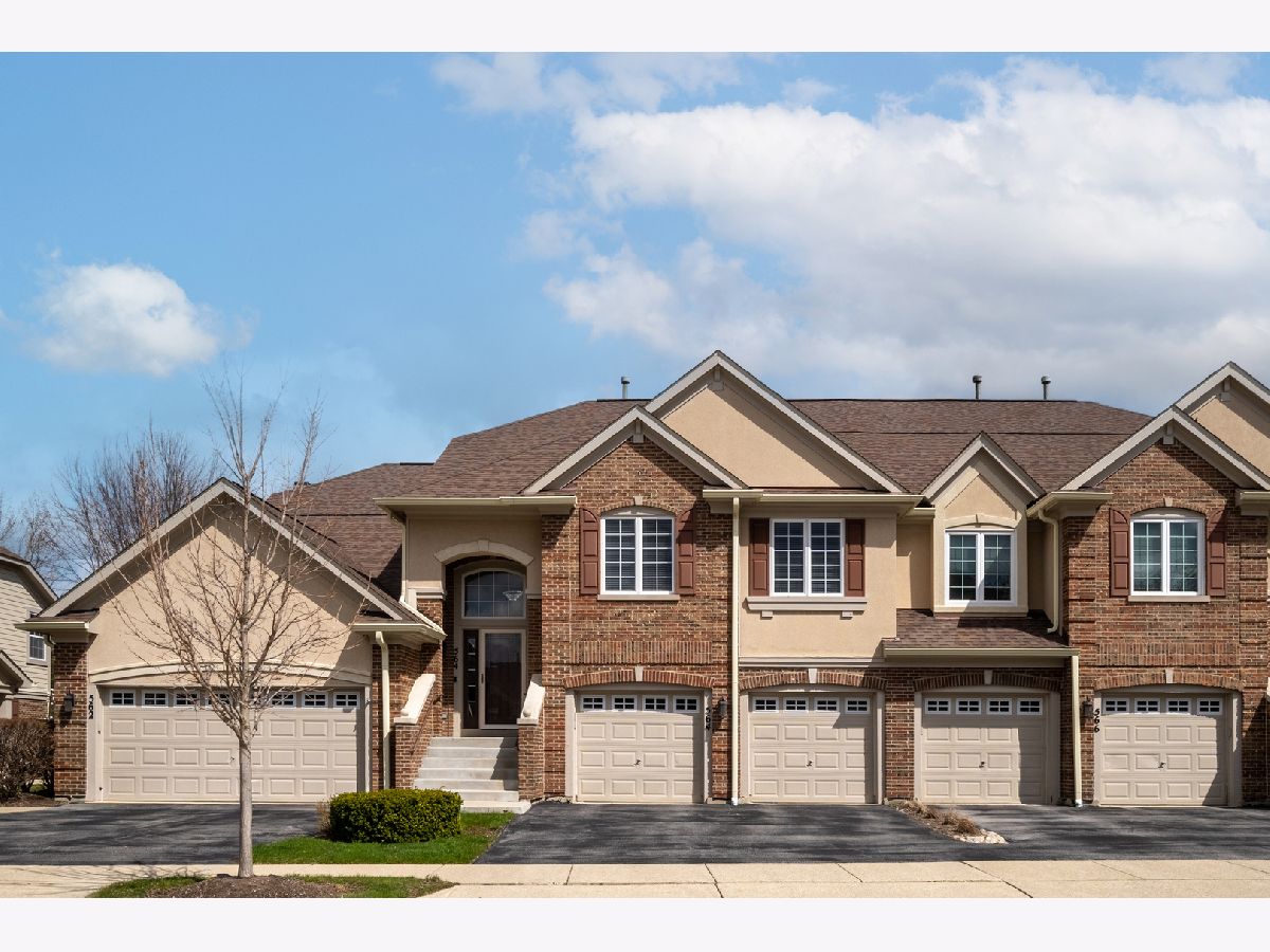  For Sale Vernon Hills Illinois, 564 Harvey Lake Drive