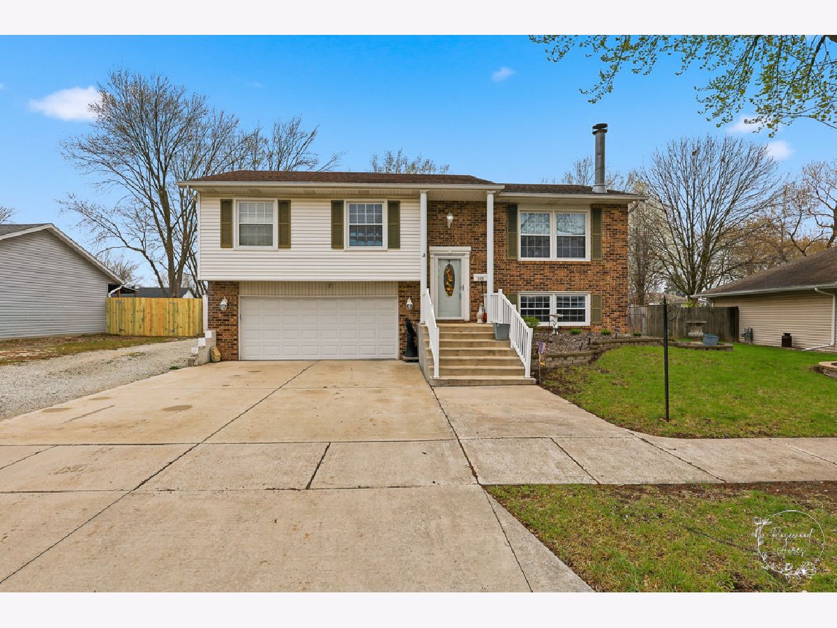 Homes & Townhomes For Sale Village Meadows Bourbonnais Illinois, 209 Meadows Road