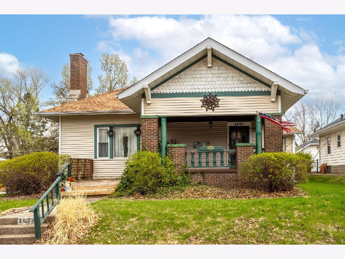  For Sale Davenport Iowa, 2633 Grand Avenue