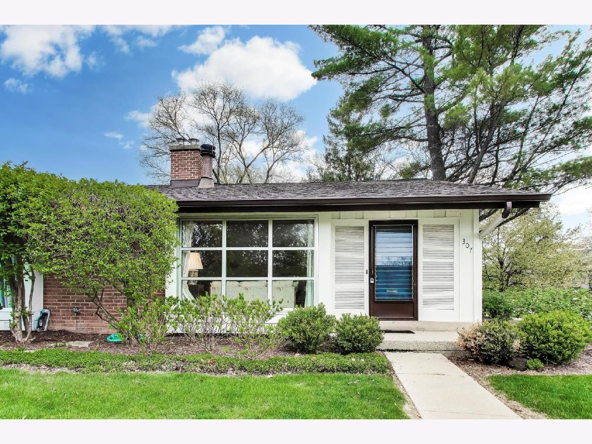  For Sale Northfield Illinois, 307 Crestwood