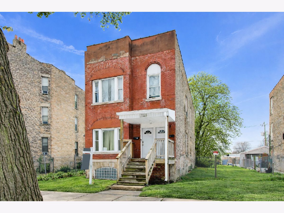  For Sale Chicago Illinois, 5632 Wabash Avenue