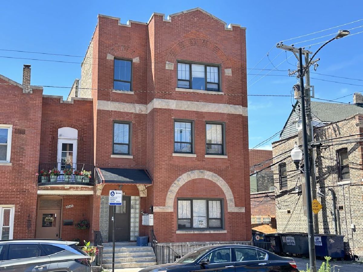  Rented Chicago Illinois, 2347 24th