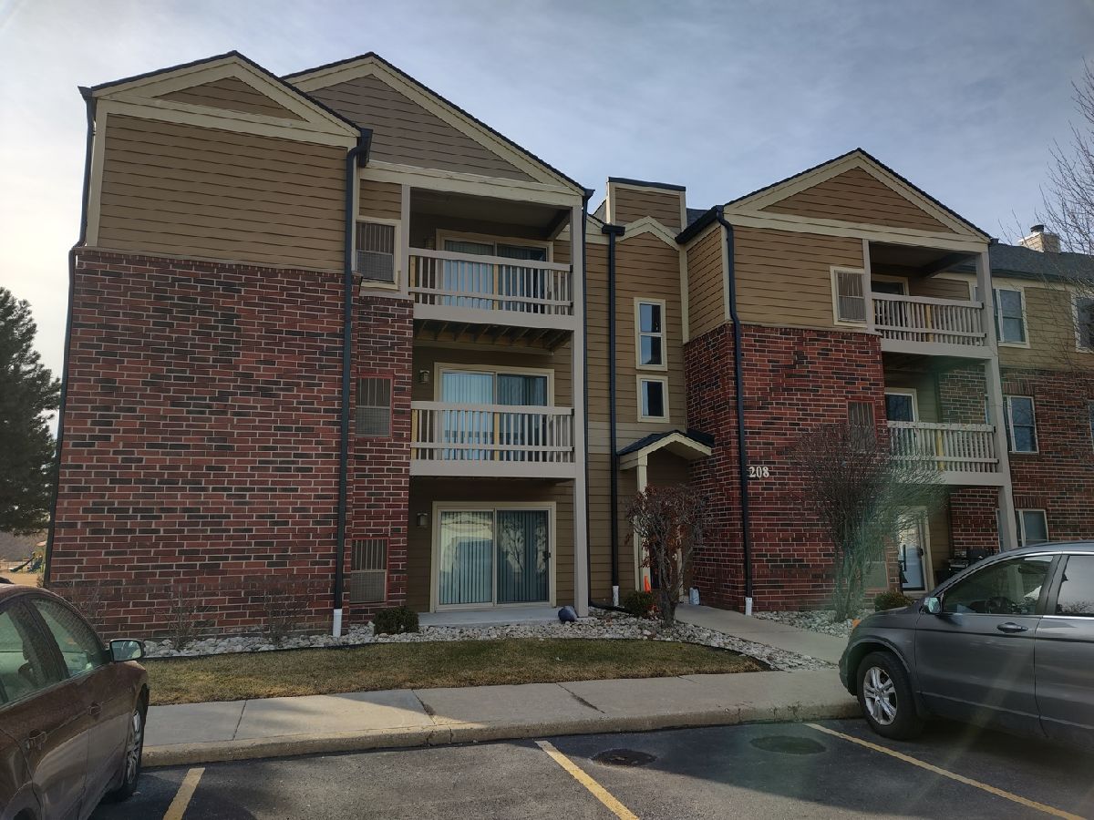  For Rent Bloomingdale Illinois, 208 Glengarry