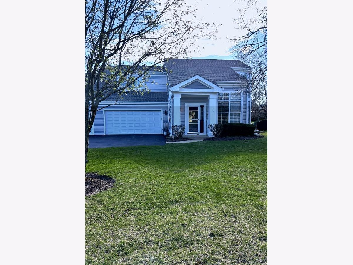 Townhomes & Condos For Sale Winding Waters Oswego Illinois, 201 Grays Drive