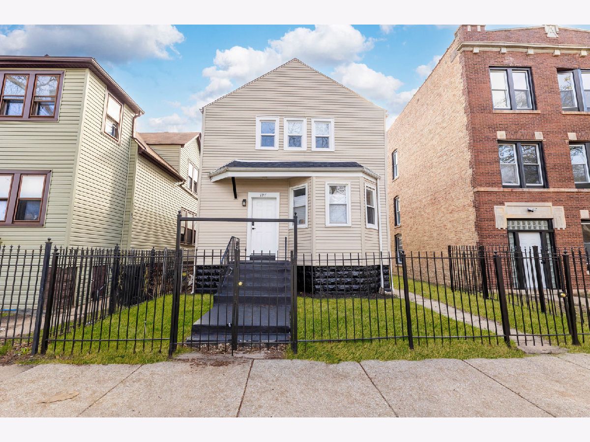  For Rent Chicago Illinois, 7917 Ellis