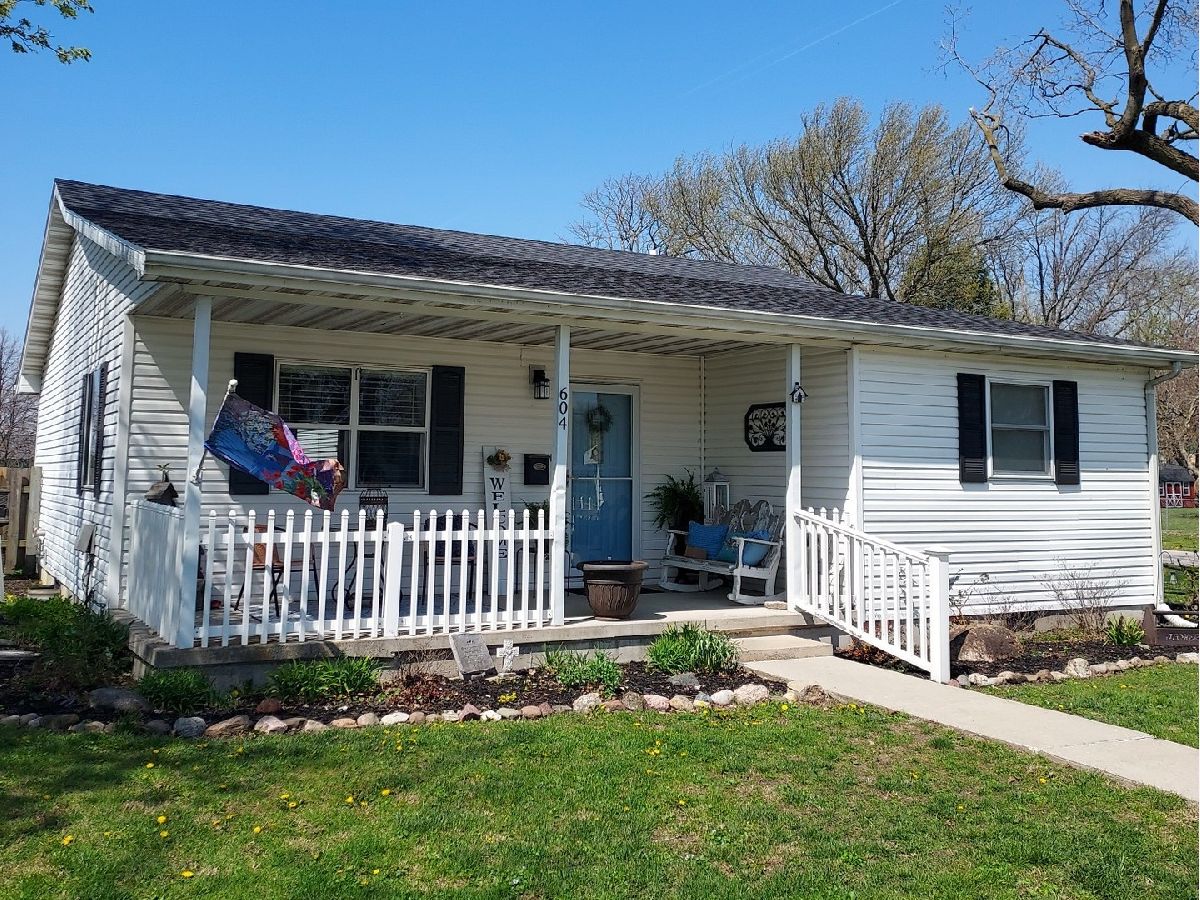  For Sale Arcola Illinois, 604 Locust Street
