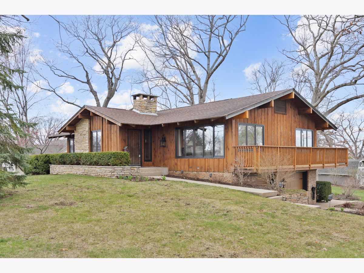  For Sale Marengo Illinois, 895 Stanford Drive