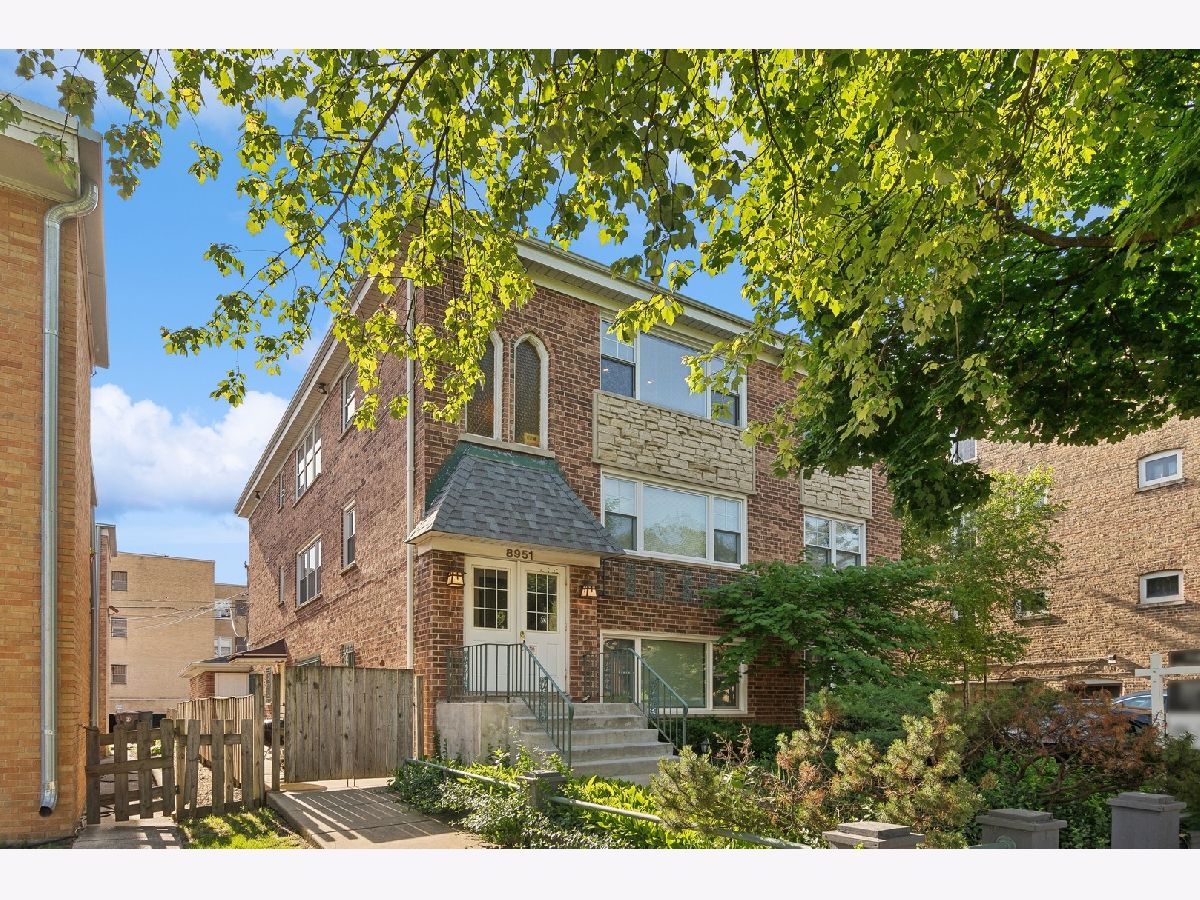  For Rent Skokie Illinois, 8951 Skokie