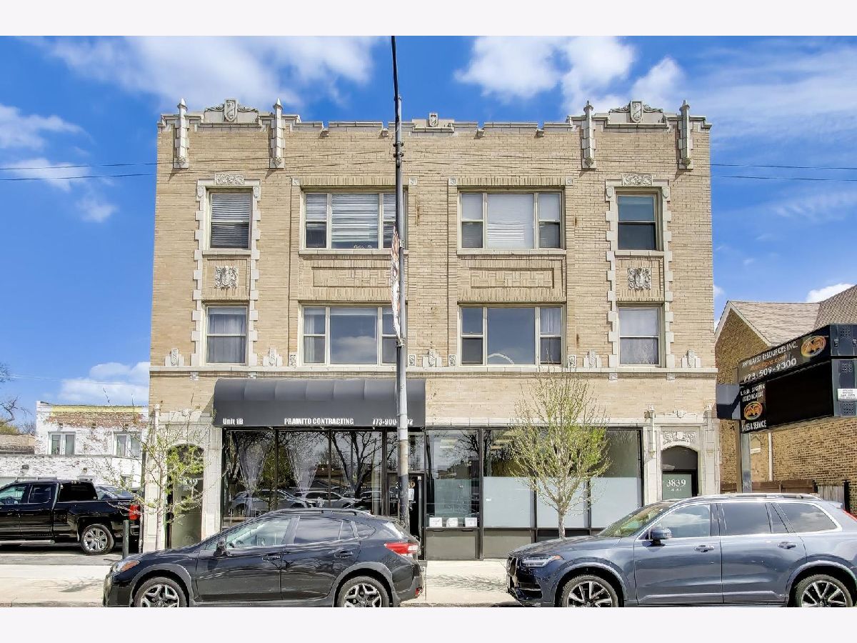  For Sale Chicago Illinois, 3839 Western Avenue