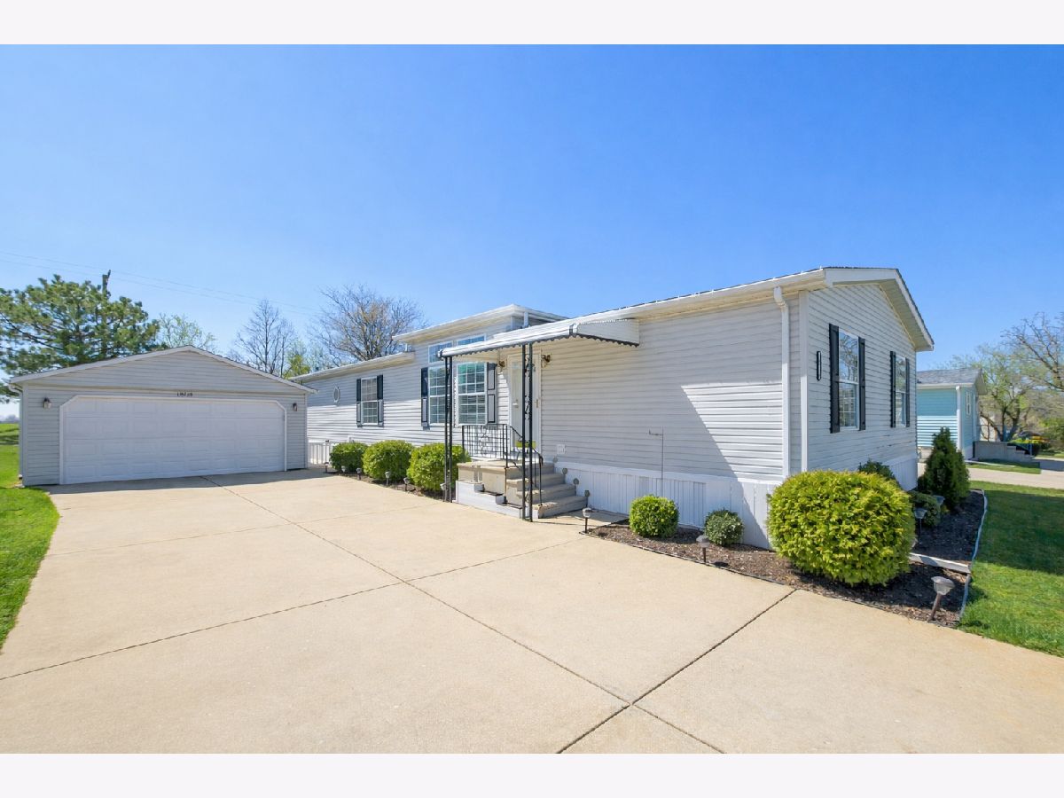 Subdivision For Sale Gateway Frankfort Illinois, 10719 Butterfield Drive