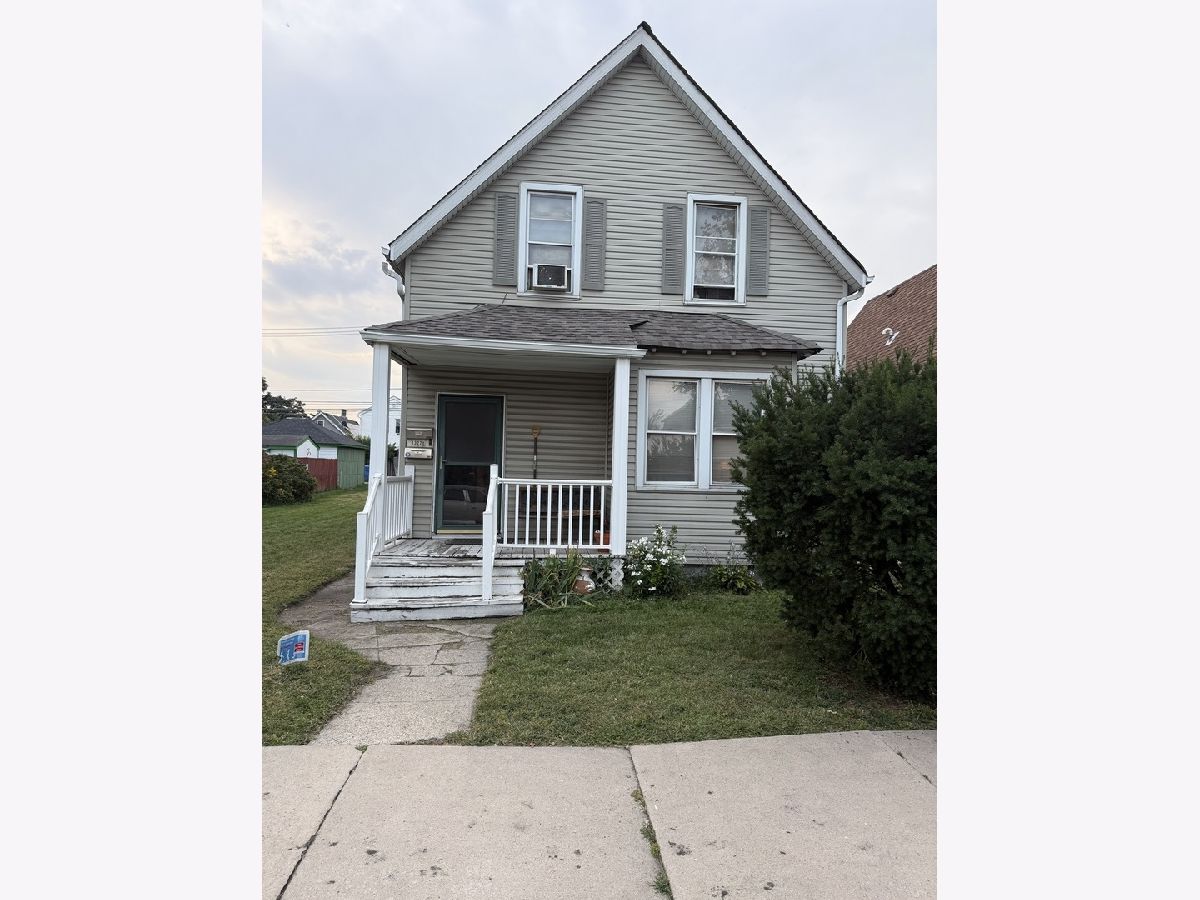  For Sale Chicago Illinois, 13228 Houston Avenue