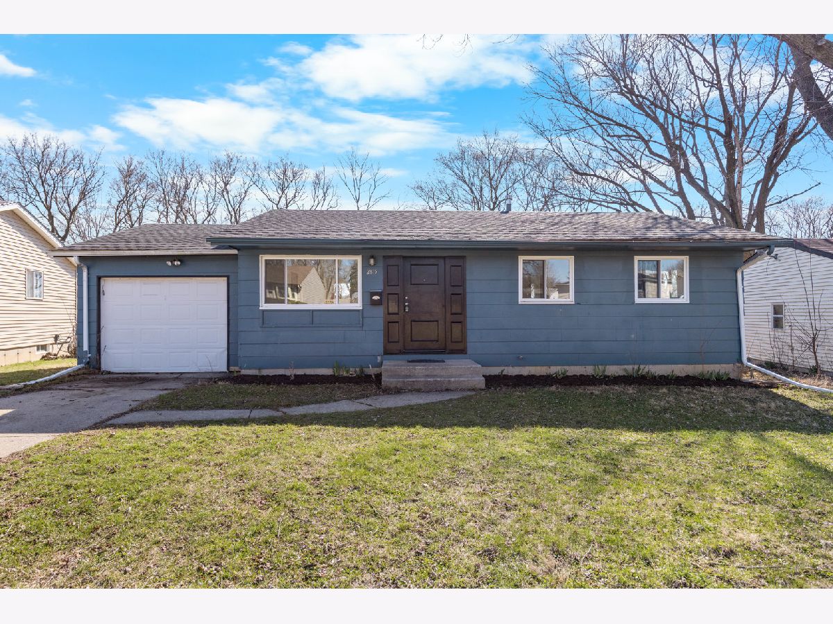  For Sale Rockford Illinois, 2815 Green Dale Drive