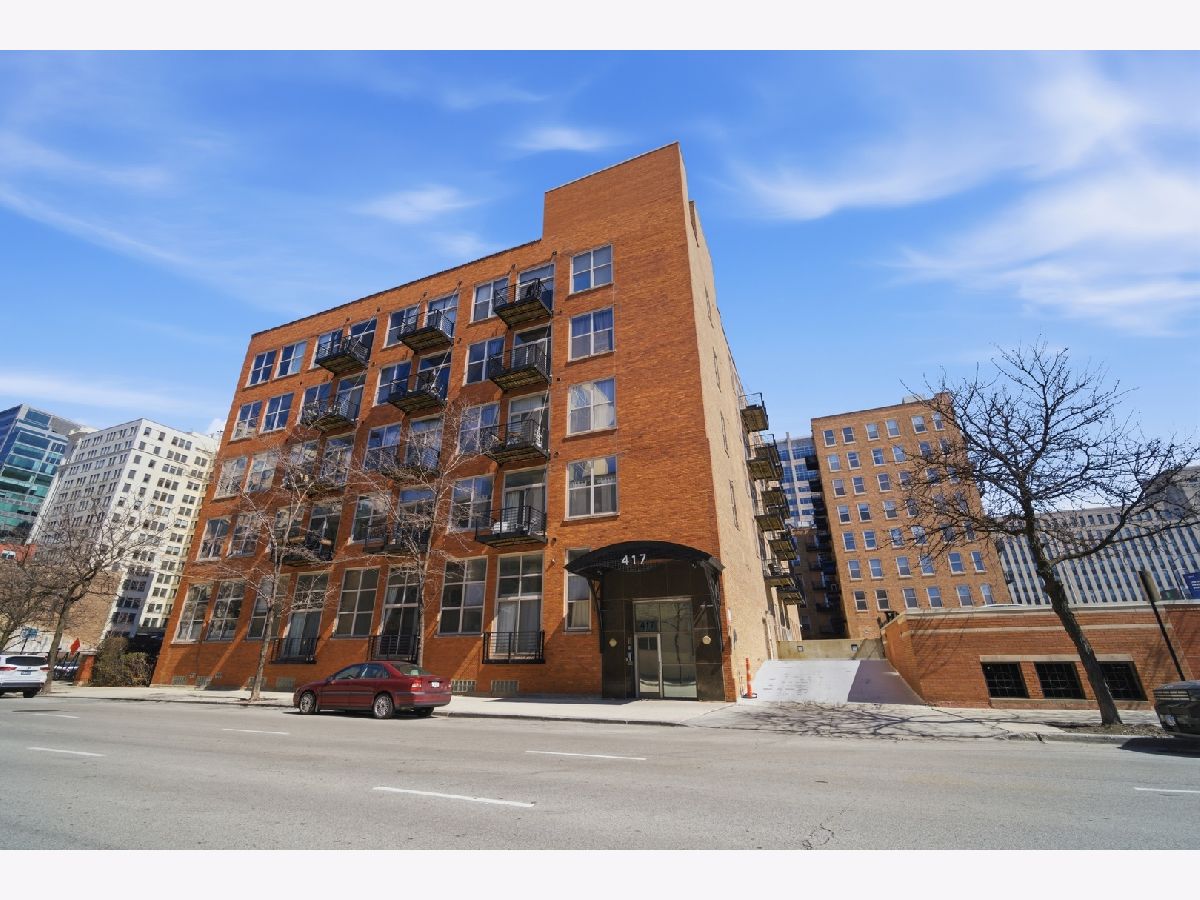 Condominiums For Rent Gotham Lofts Chicago Illinois, 417 Jefferson