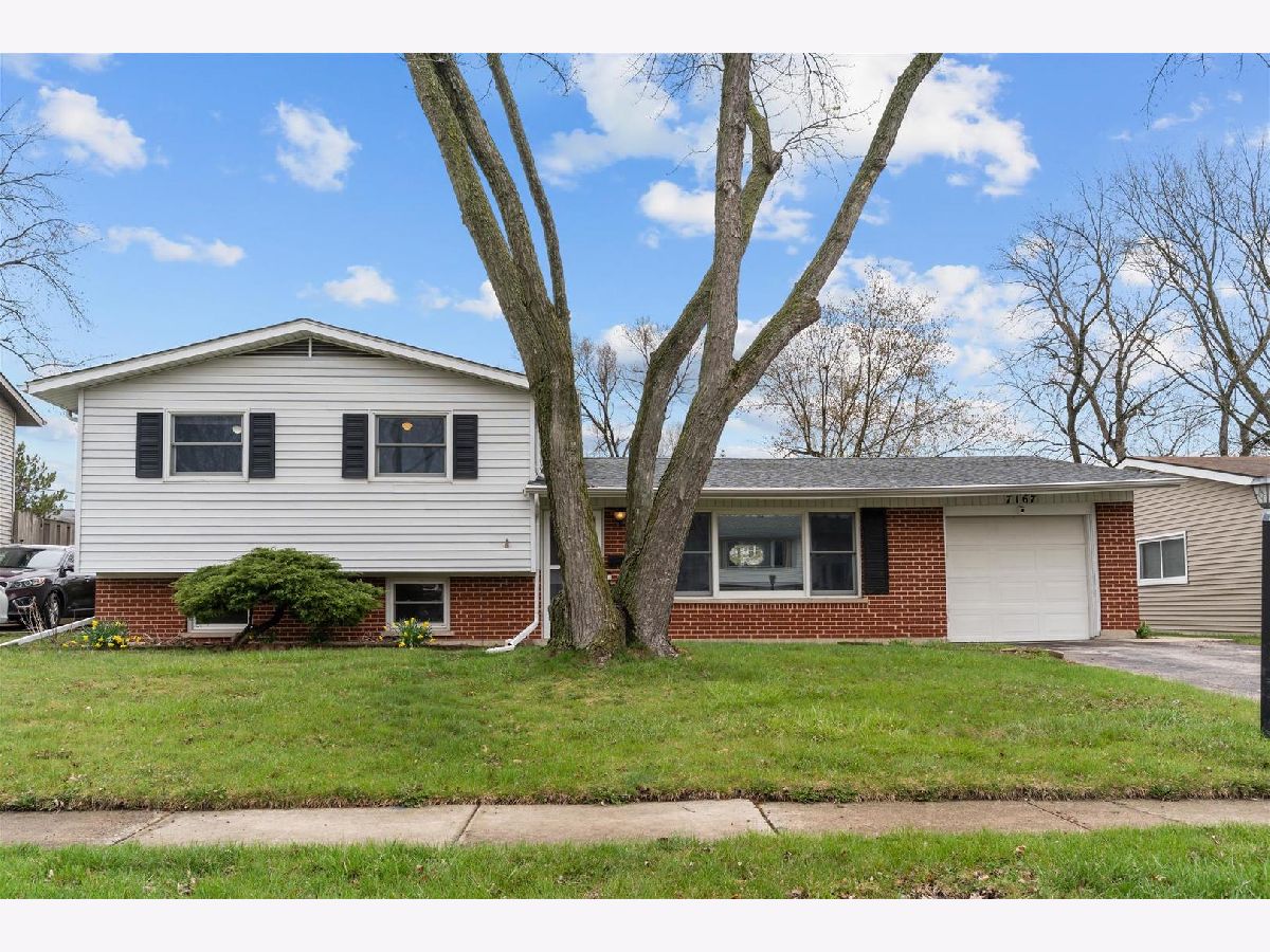 Homes & Townhomes For Sale Hanover Highlands Hanover Park Illinois, 7167 Orchard Lane