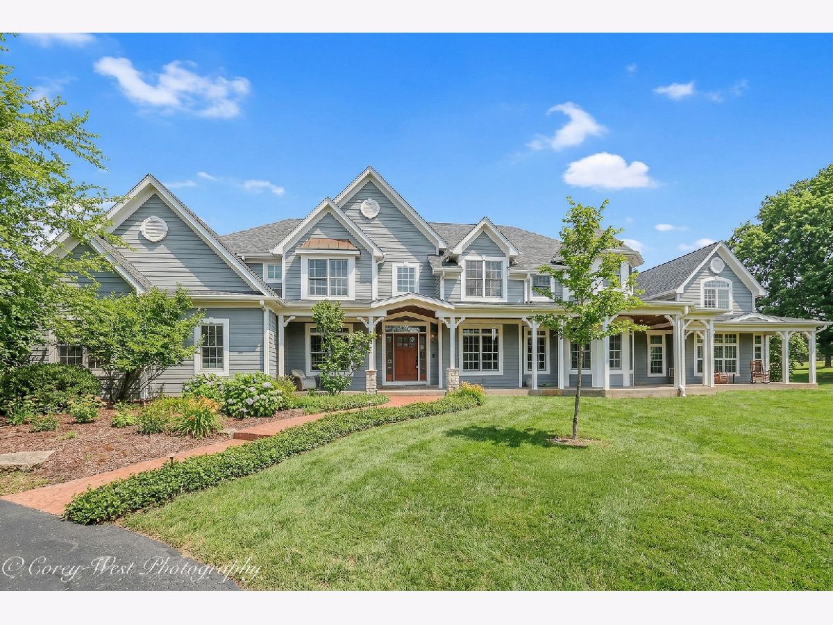  For Sale West Chicago Illinois, 28W524 Wynn Avenue